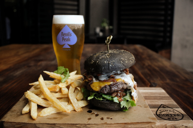 glass, prepared potato, close-up, indoors, unhealthy eating, beef, tray, alcohol, bun, food and drink, background, patty, meat, food, fries, meal, drink
