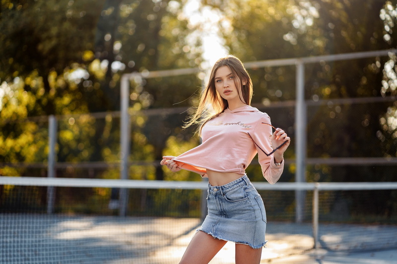 2K, women, women outdoors, tennis court, trees, sunglasses, denim skirt, belly