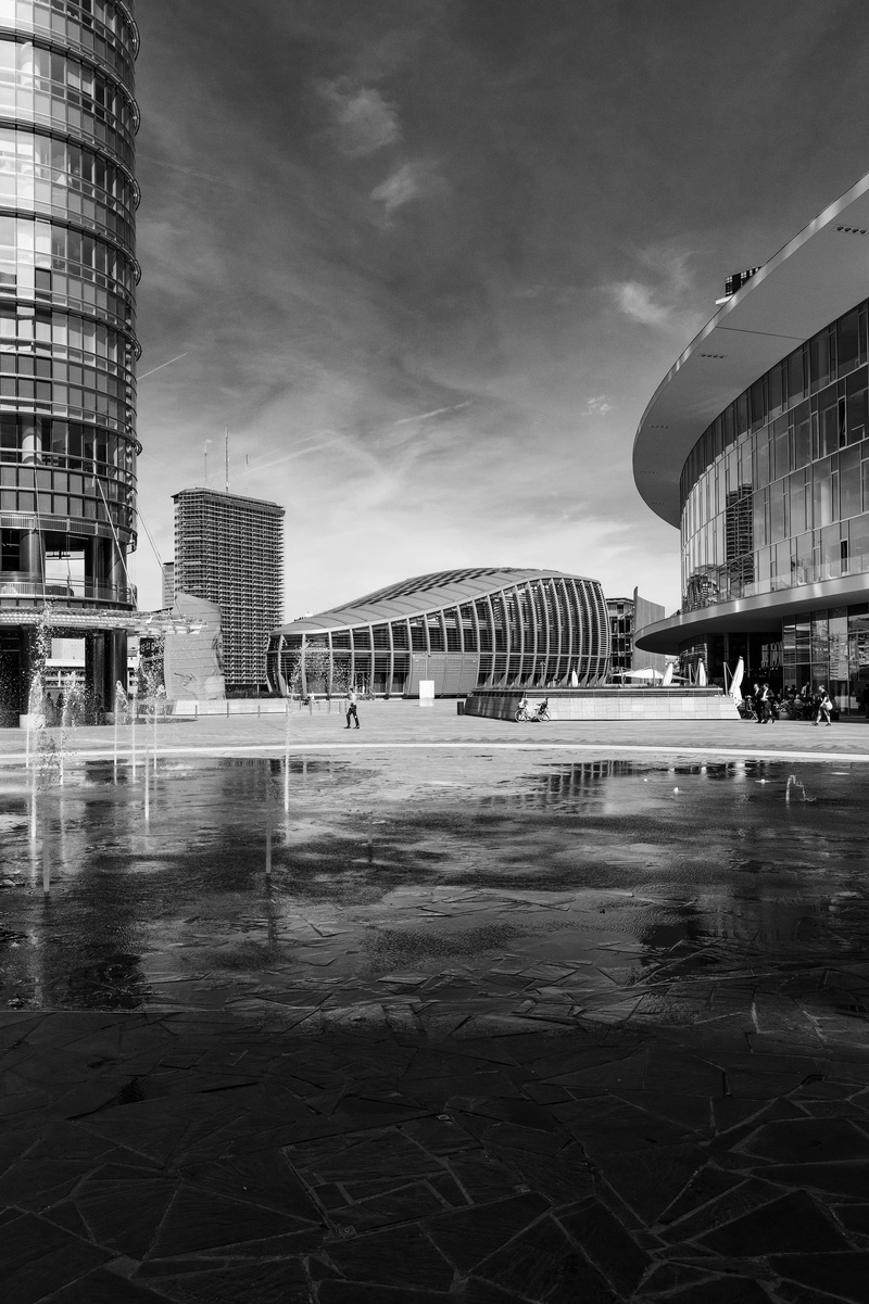 built structure, building exterior, office building exterior, river, travel, 4K, white black, cloud - sky, water, architecture, no people, day, travel destinations