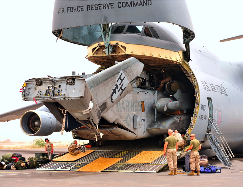 CARGO, plane, 2K, c, ARMY, SOLDIERS, The PLANE, WEAPONS, gray