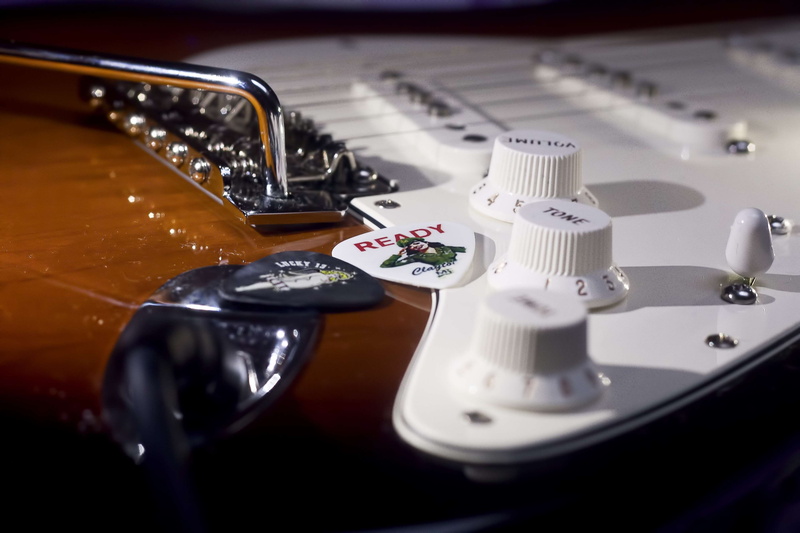 research, controls, still life, musical equipment, rock, e guitar, guitar, indoors, close-up, selective focus, arts culture and entertainment, music, equipment