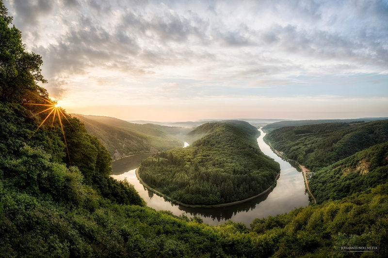 rays, the sun, non-urban scene, trees, flowing water, flowing, idyllic, plant, scenics - nature, green, tranquil scene, outdoors, no people, leafed, cloud - sky