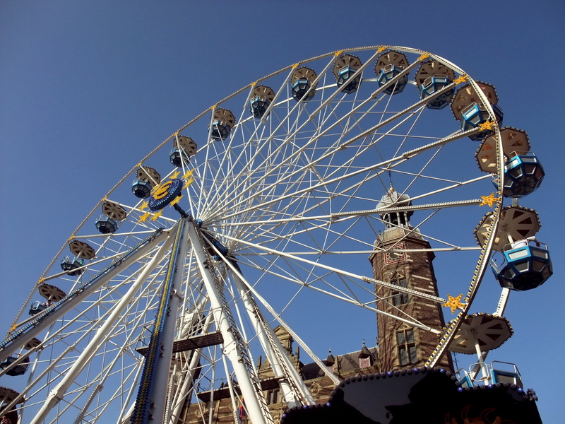 amusement Park Ride, built structure, arts culture and entertainment, Netherlands, no people, traveling Carnival, perspective, town hall, 2K, shape, carnival