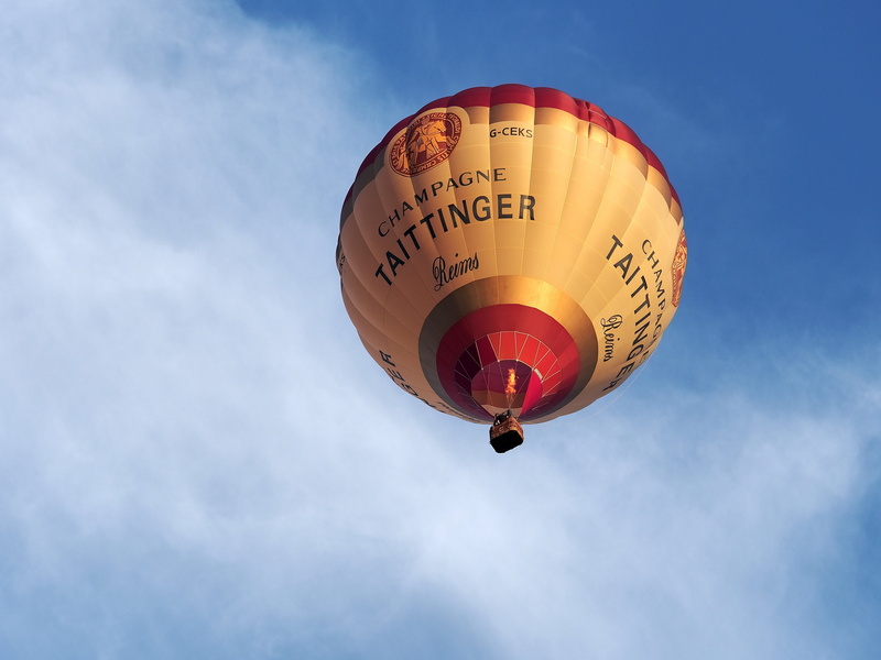 high, rising, tattinger, up, blue, text, suspended, burner, hot air balloon, day, chardonnay, 4K, expensive, wine, communication, balloon, buoyant, flying