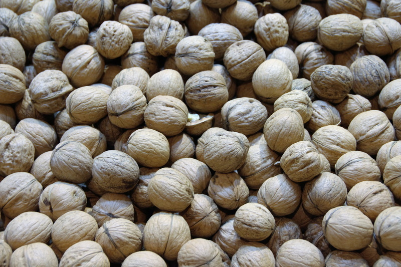 nut - food, no people, brown, retail, tree, food and drink, christmas, day, bake, peanuts, 5K, market, advent, shell, healthy eating, still life, cake