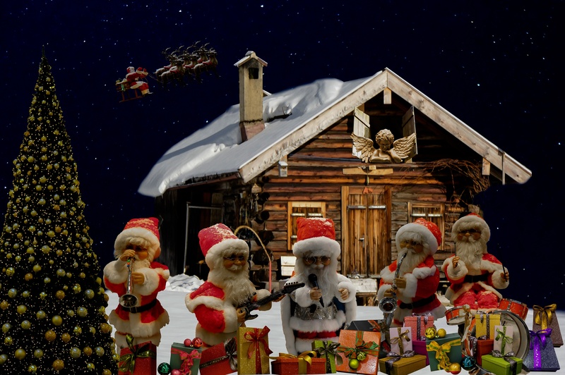 christmas motif, male likeness, sky, 2K, craft, statue, cultures, christmas card, christmas tree, santa clauses, built structure, christmas sleigh, nicholas