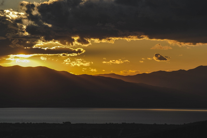 idyllic, clouds, mountain, beauty in nature, highlight, scenics - nature, goldenhour, sky, utah lake state park, 2K, sunlight, orange color, non-urban scene