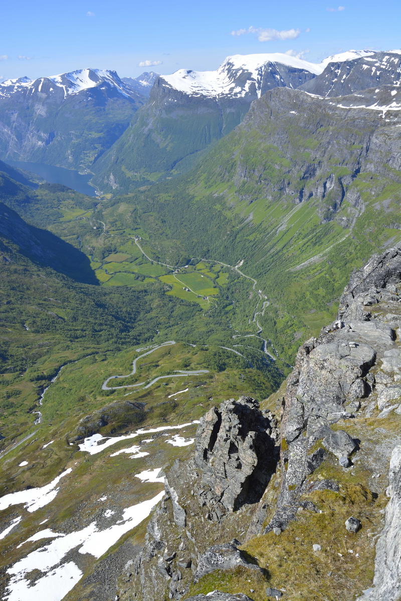 switchback, sunlight, physical geography, beauty in nature, no people, cloud, high angle view, tranquility, green color, tranquil scene, day, idyllic, snowcapped mountain