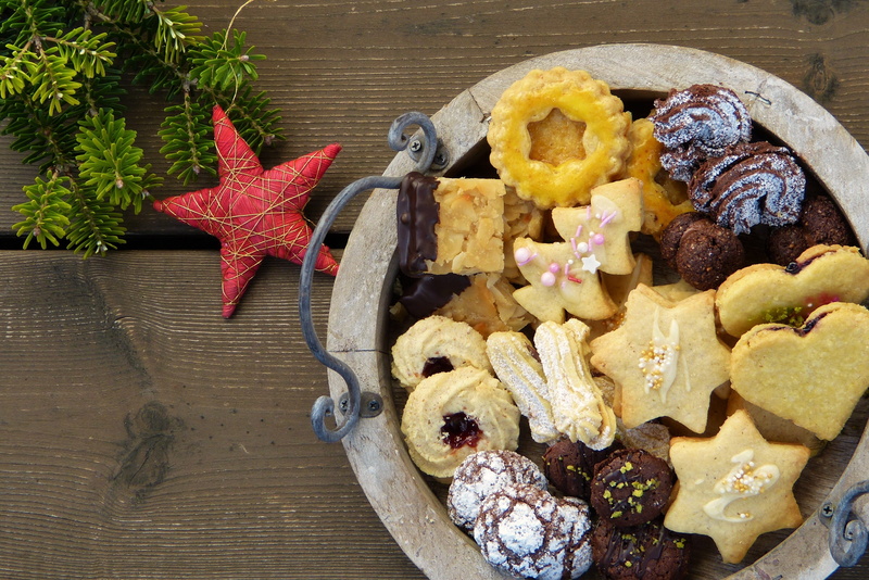 brown, star shape, cookies, nicholas, christmas baking, stevia, decoration, high angle view, diet, holiday, flour, with love, food and drink, bake, glaze