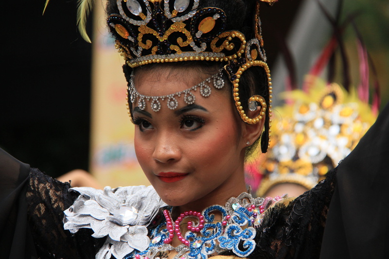 portrait, style, culture, brown, performance, woman, happy, headshot, close-up, traditional, asian, headdress, costume, adult, people, front view, festival