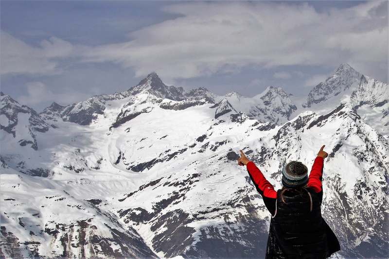 top view, the beauty of nature, she, mountain hiking, tour, hiking, holiday, warm clothing, human limb, the sun, tourism, frost, cold, scenery, mountain