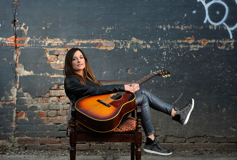 musician, wall - building feature, s, full length, pants, 2K, sitting, musical equipment, string instrument, lifestyles, Kacey Musgraves, portrait, music