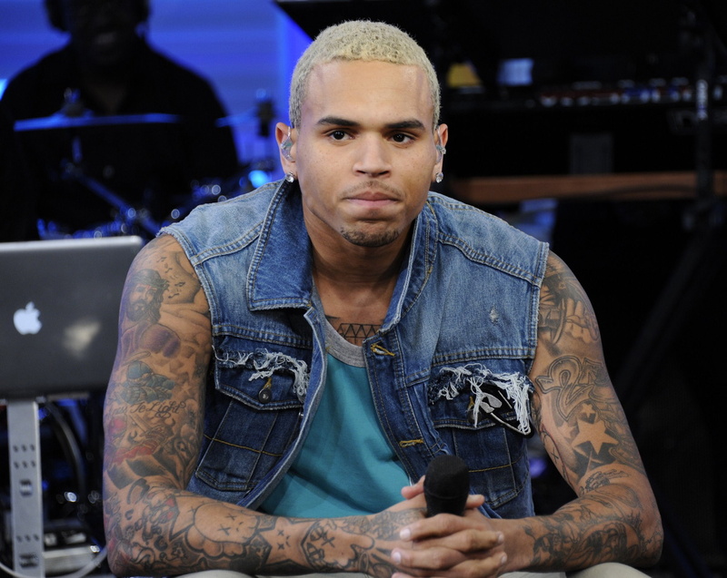 front view, 1080P, music, arts culture and entertainment, confidence, looking at camera, casual clothing, individuality, tattoo, attitude, chris brown  hd backgrounds images