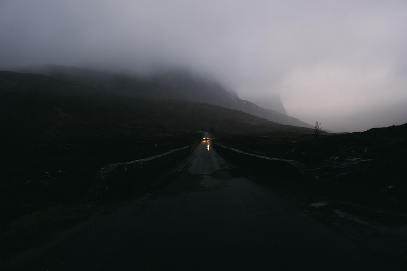winter, way, tranquility, leisure activity, one person, diminishing perspective, 3 a896, car, lifestyles, fog, cloud - sky, 5K, full length, tarmac, direction