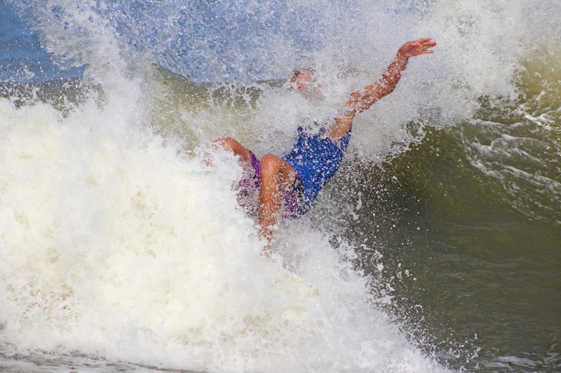 men, surf, 5K, challenge, outdoors, power in nature, splashing, sea, water, extreme sports, summer, lifestyle, skimboarding, surfing, aquatic sport, lifestyles