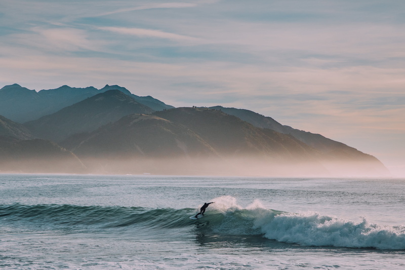 outdoors, lifestyles, sport, surfer, adventure, surfing, wafe, motion, waves, mountain range, sky, aquatic sport, fog, 2K, person, beauty in nature, surf