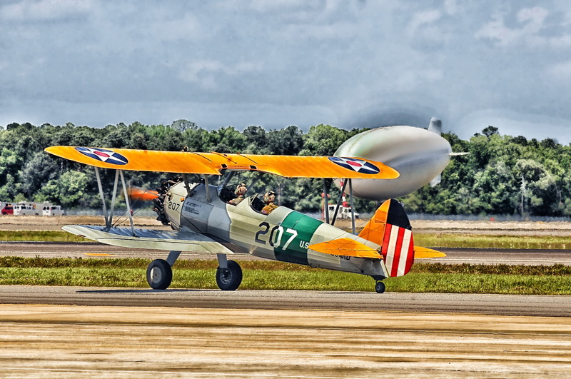 airport runway, military, airport, air vehicle, 4K, day, takeoff, vintage, mode of transportation, absence, old, cloud - sky, jacksonville, airplane, sky