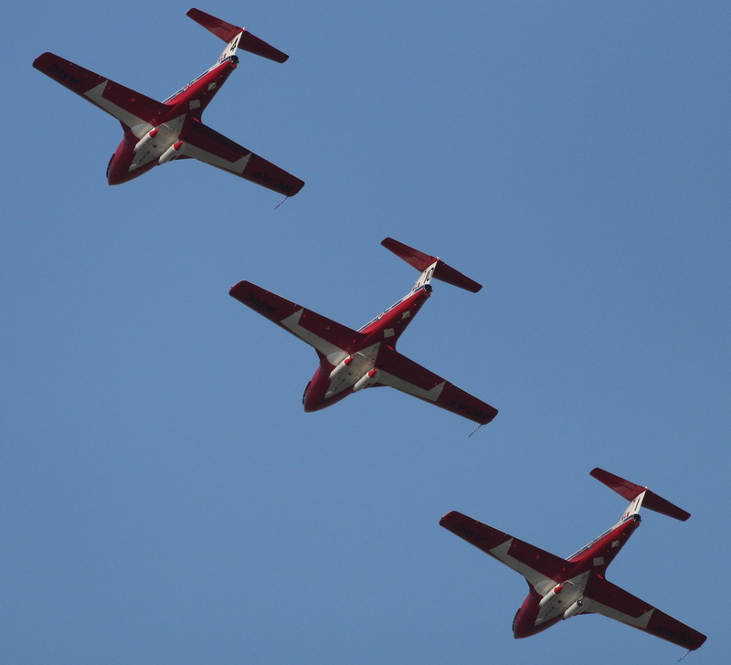 military, sky, air force, army, flight, aerobatic, fly, sports activity, group, on the move, plane, day, three planes, airplane, 2K, airshow, acrobatics