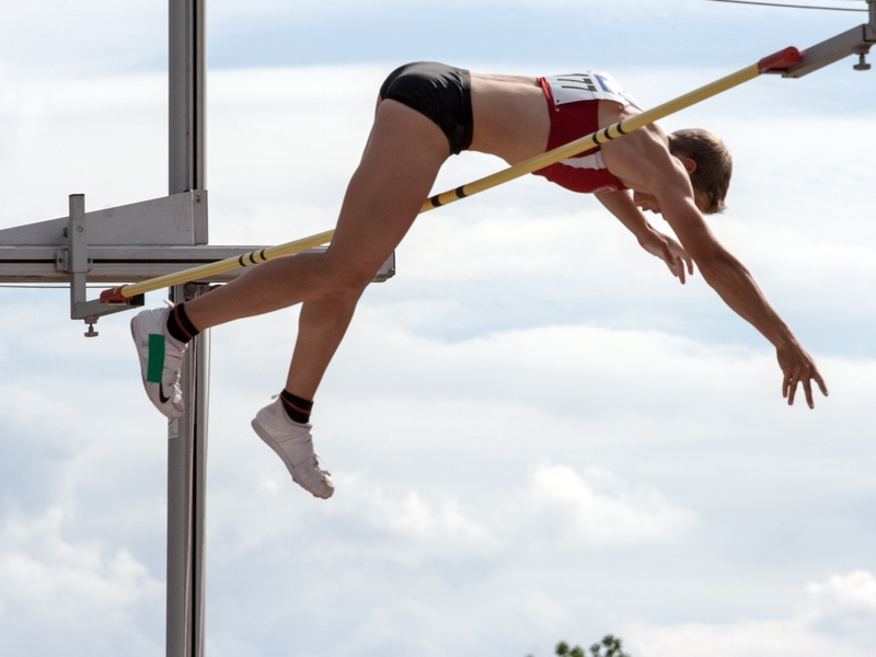 sport, cloud - sky, full length, adult, human body part, athletics, junior gala mannheim, strength, human limb, pole vault, skill, challenge, nature, body part