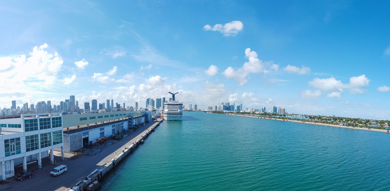 cruises, cruising, vacation, office building exterior, travel destinations, ocean, panoramic, cloud - sky, panorama, urban skyline, cruise, ship, skyline