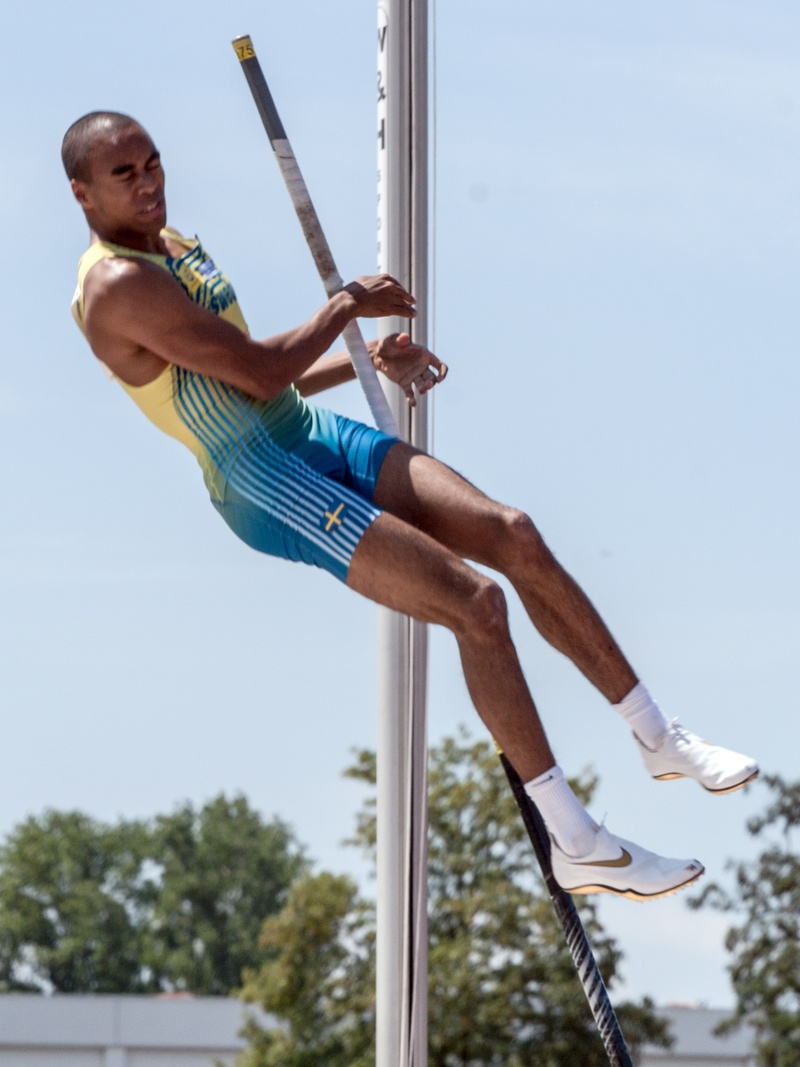 low angle view, outdoors, sport, young adult, ladder, junior gala mannheim, full length, leisure activity, athletics, real people, males, pole vault, one person