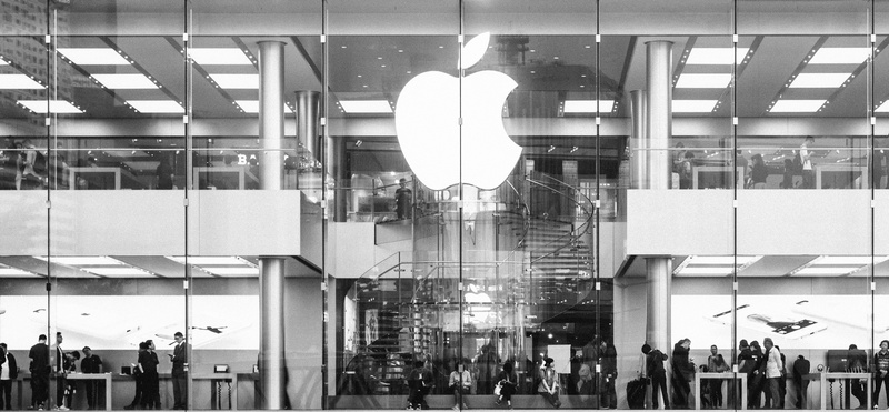 real people, transparent, ceiling, apple, apple causeway bay, built structure, reflection, black and white, apple store, monochrome, 5K, store, women