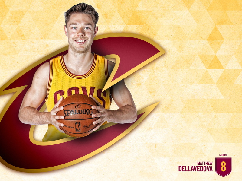 cleveland, happiness, mathew, portrait, men, holding, looking at camera, dellavedova, matthew, indoors, communication, cavaliers, one person