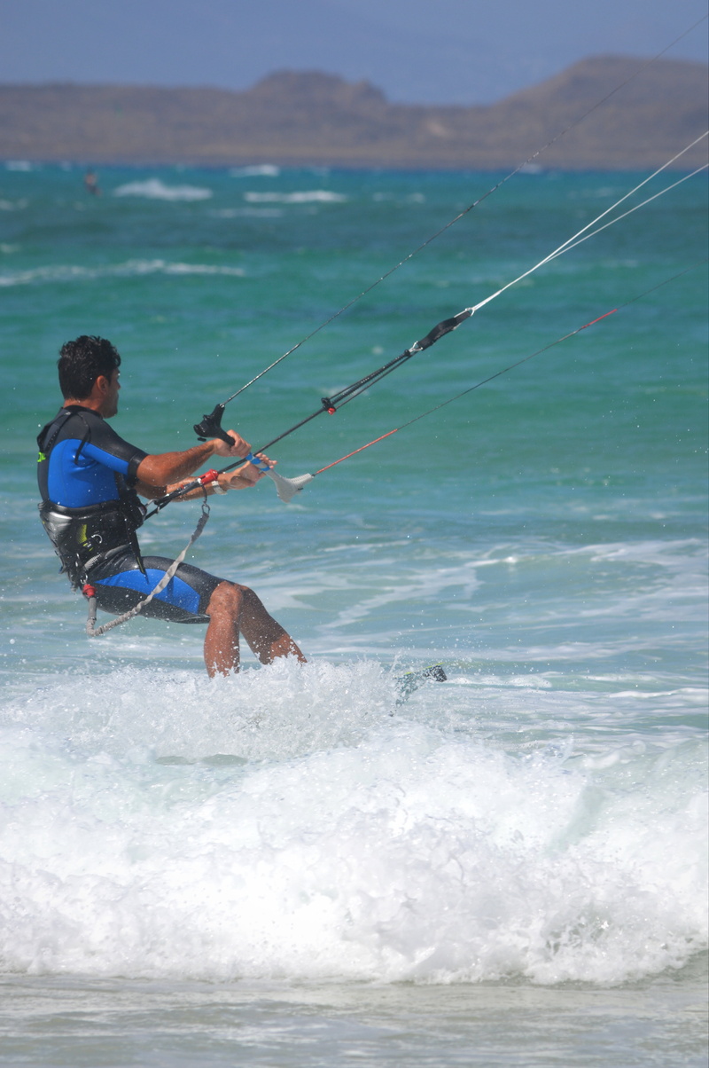 action, recreational Pursuit, hobbies, outdoors, adventure, man, sport, water, aquatic sport, one person, kiteboarding, full length, motion, nature, sea