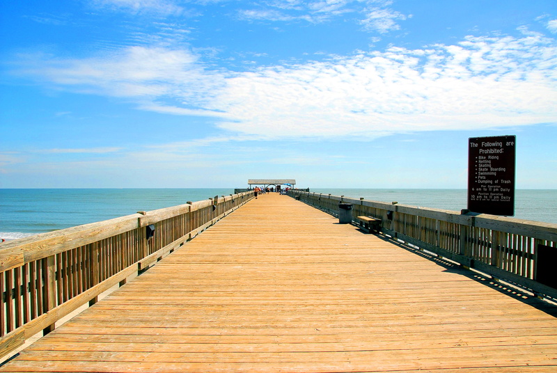 leisure, vacation, scenics - nature, catch, hobby, recreation, jetty, fishermen, horizon over water, fishing pier, rod, sky, 4K, coast, travel, beauty in nature