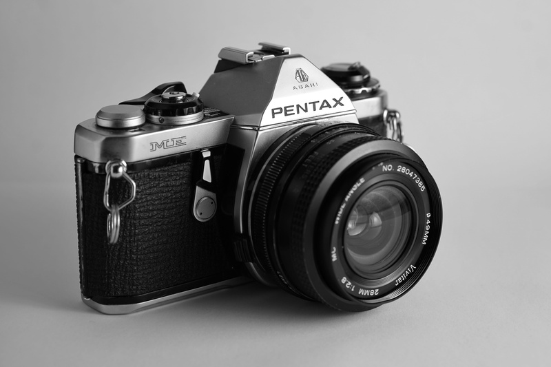 lens - optical instrument, lens - eye, photographic equipment, no people, text, technology, analog, digital camera, me, vintage, camera, film, 5K, old camera