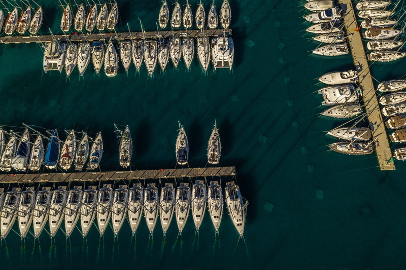 water, history, day, rope, white, lot, shadow, building, high angle view, 5K, aci, architecture, bleu, treasure, building exterior, green color, boat