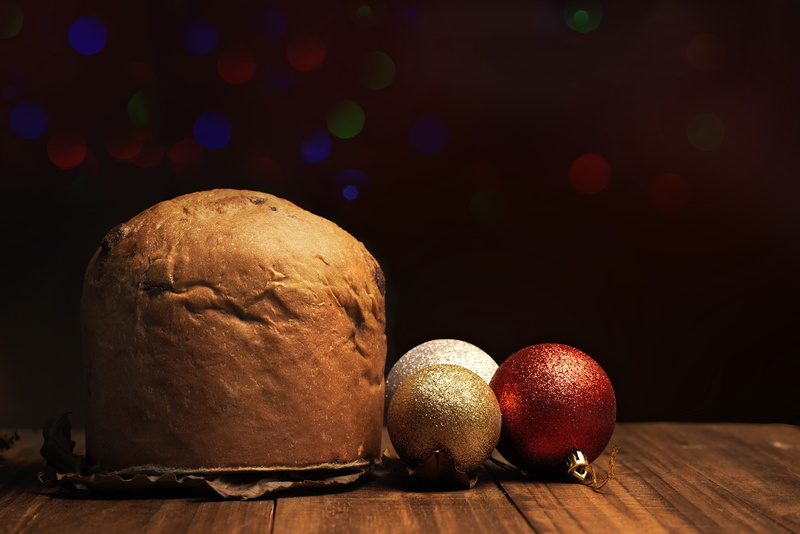 santa claus, indoors, panettone, drink, noel, food and drink, christmas balls, biscuit, fruit, freshness, parties, no people, red, papei noel, christmas