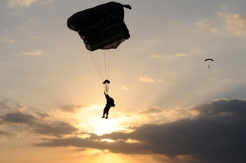 outdoors, clouds, sky dive, parachutist, sunset, Parachuting, nature, full length, silhouette, coming down, persons, cloud - sky, skydiving, unrecognizable person