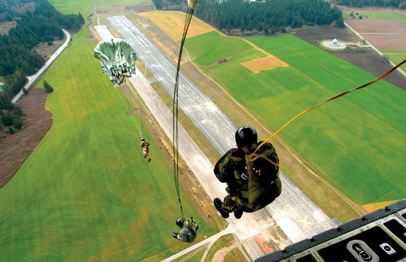diving, Paratrooper, government, real people, round caps, Caps, person, parachutes, day, outdoors, field, group of people, mode of transportation, land
