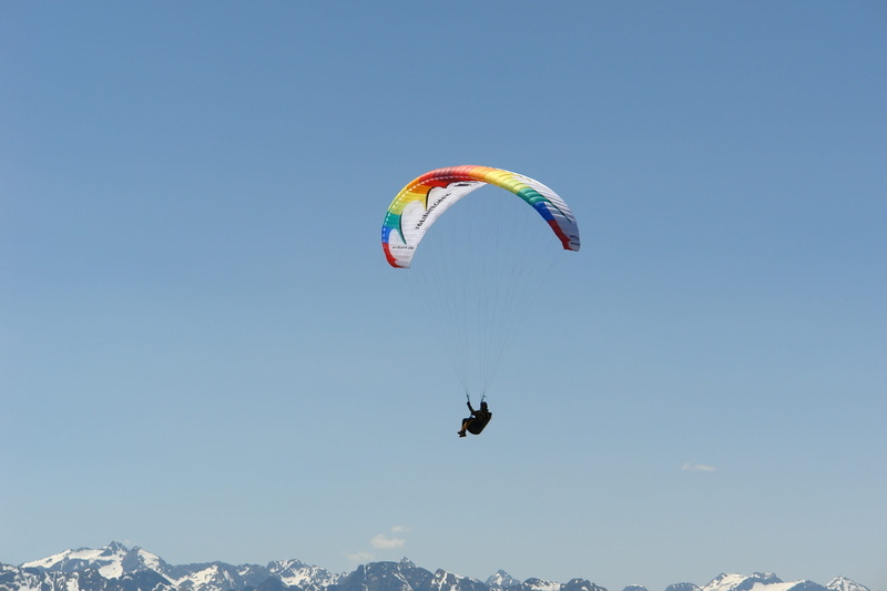 day, parachuting, Sky, high Up, outdoors, leisure Activity, speed, flying, adventure, transportation, risk, motion, paragliding, parachute, freedom, men