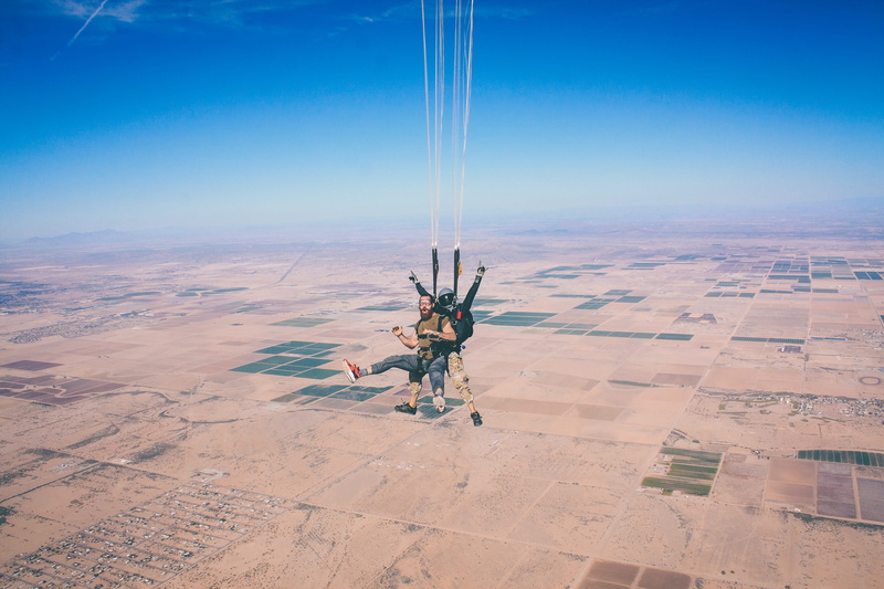 desert, jumper, day, air, scenics - nature, adventure, technology, leisure, skydiver, parachute, fun, dom, flight, travel, air vehicle, transportation