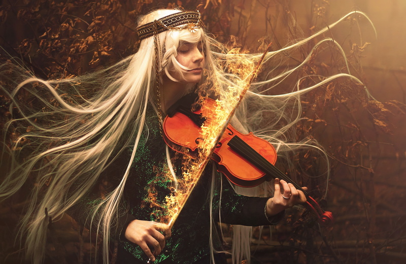 blonde, lifestyles, one person, string instrument, 4K, adult, fire, blond hair, portrait, beautiful woman, hairstyle, real people, women, young adult