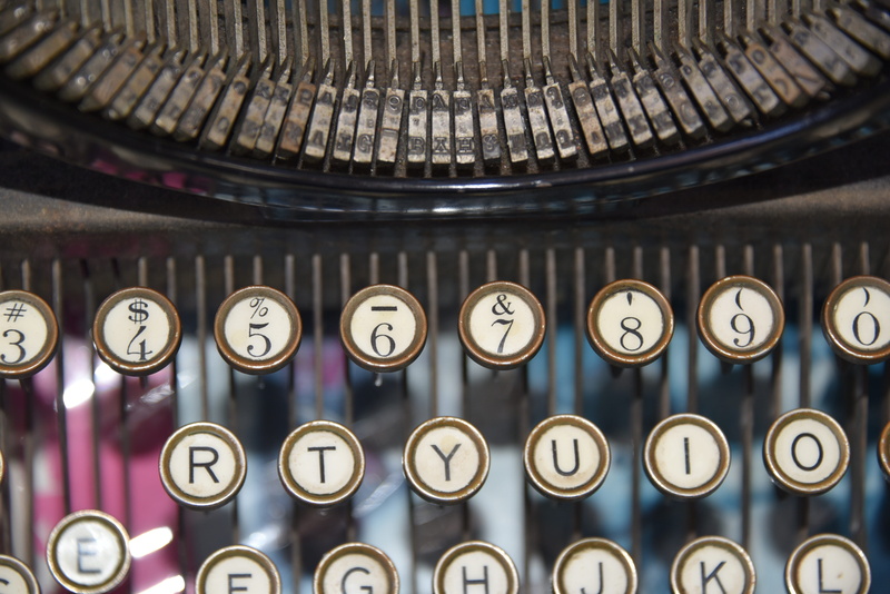 geometric shape, 5K, machinery, clock, old-fashioned, shape, Office, text, writing, old, letter, in a row, machine, circle, business, photo, technology