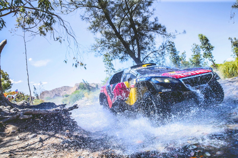 DKR, Sport, Lights, The front, Race, Sand, 1080P, Dune, Peugeot 2008 DKR, Peugeot, 2008, Red Bull, Rally, Speed