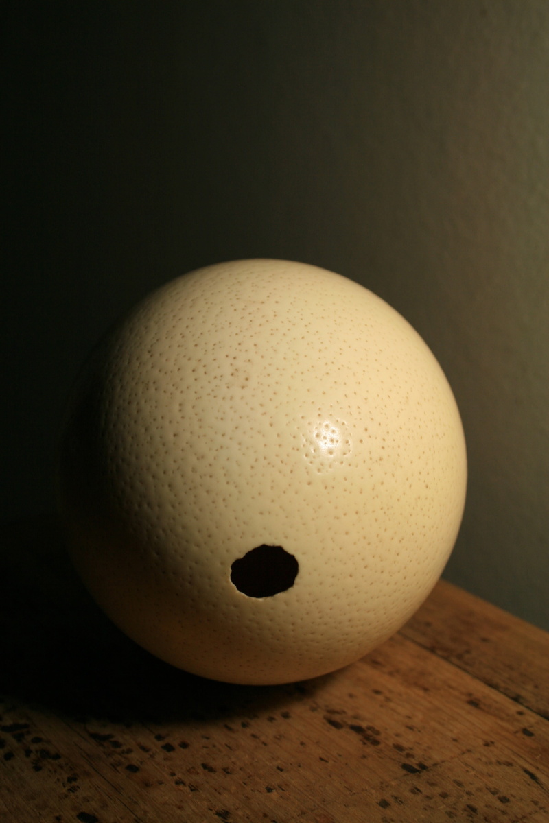 animal egg, 4K, studio shot, white color, egg, ball, food and drink, pool ball, healthy eating, pool - cue sport, close-up, food, table, raw food, strong