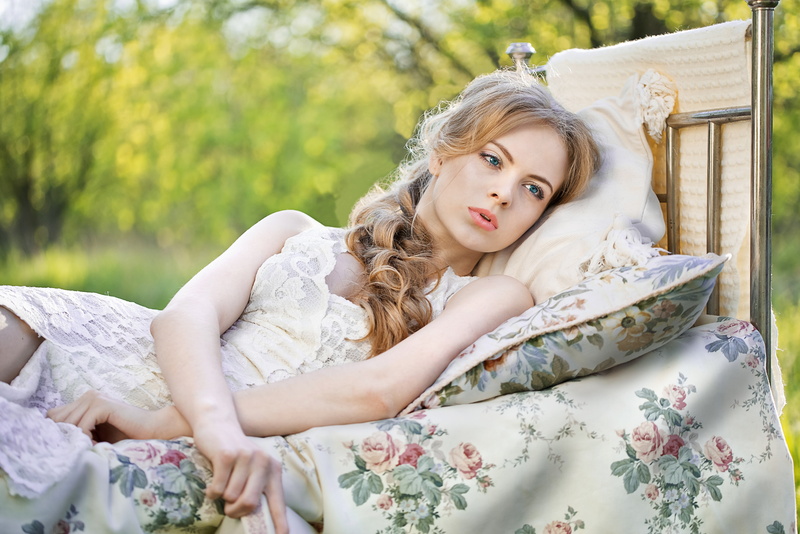 long hair, laying, hair, green, bed, spring, greens, plein air, flowers, forest, one person, person, summer, model, lying down, posture, beautiful woman