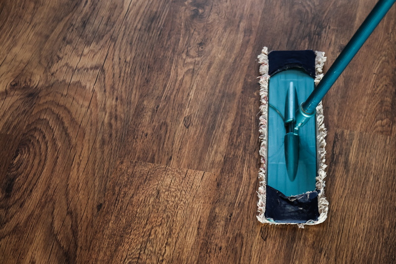 high angle view, cleaning, absence, brown, wood grain, directly above, equipment, single object, 4K, close-up, copy space, flooring, the ilo, cleanup