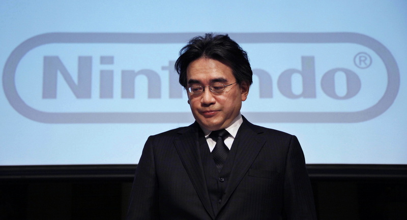 one Person, asian Ethnicity, satoru iwata, communication, well-dressed, director, japanese Ethnicity, standing, business, adult, businessman, suit, emotion