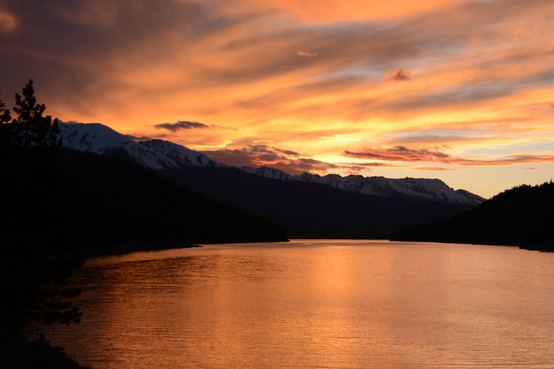 colorado, cloud - sky, evening, beauty in nature, dramatic sky, nature, water, lake, tranquility, scenic, surrounded, cloud, dusk, romantic sky, scenics