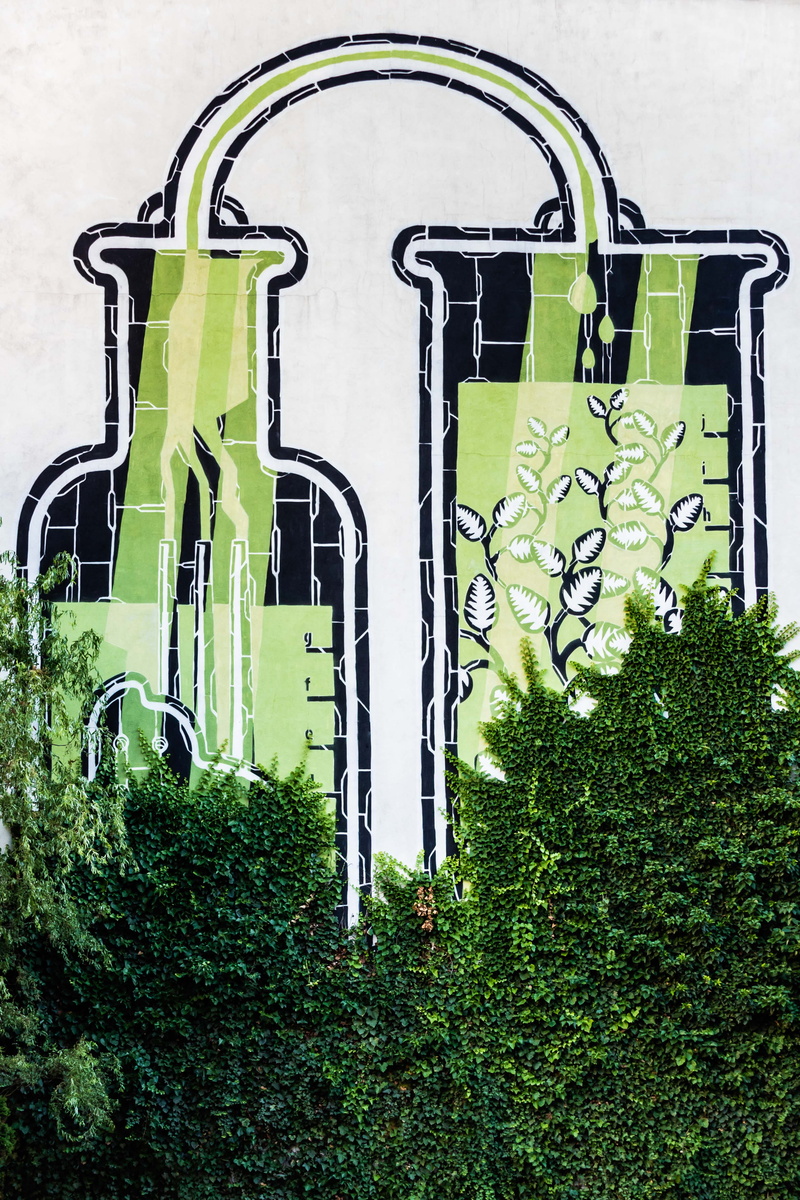 urban Scene, street, green, leafed, mural, building Exterior, outdoors, mural wall, grass, tree, foliage, 4K, art, plant, design, test-tube, no People