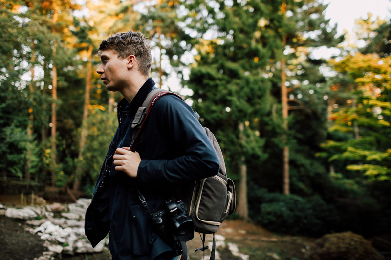 looking away, 5K, photography, contemplation, brown, len, dslr, canon, nature, photographer, man, forest, young men, plant, sideways, casual clothing