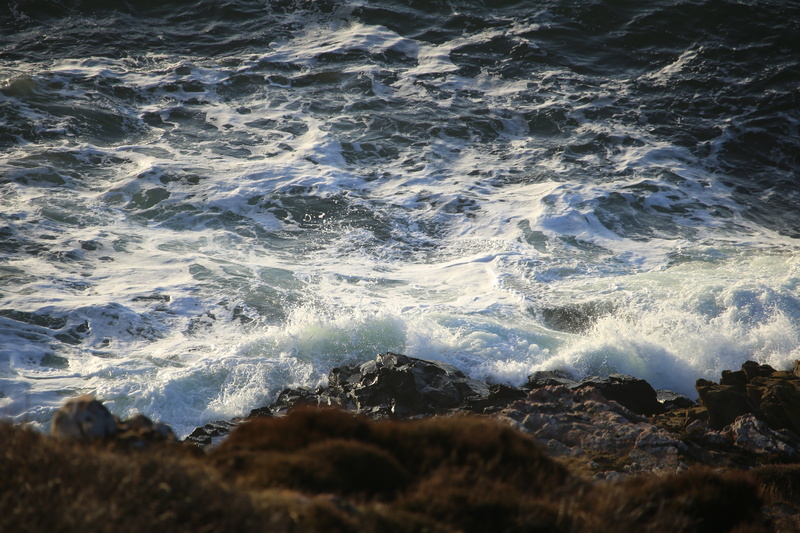 beauty in nature, breaking, kullabygden, outdoors, wave, no people, sport, surfing, Waves, rock - object, mountain, aquatic sport, nature, beach, motion
