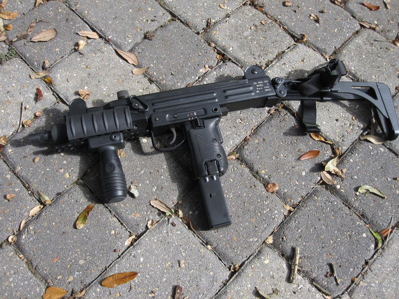 pistol, weapon, gun, uzi, police, assault, machine, military, 720P
