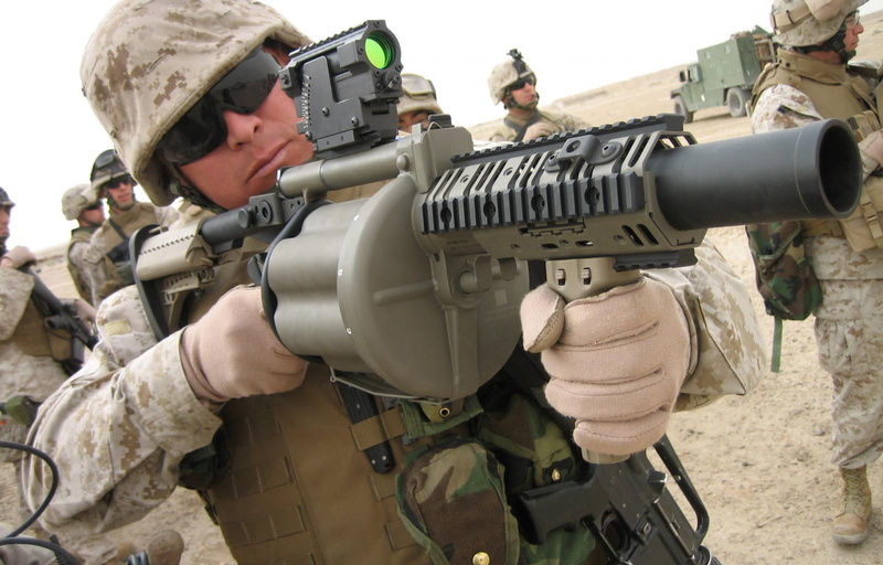 War and Army, machine gun, army soldier, armed forces, two people, weapon, people, security, government, military, gray, men, gatling, adult, day, fighting