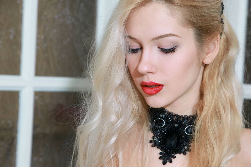 headshot, Marianna Merkulova, women, close-up, young adult, portrait, 5K, beauty, body part, one person, red lipstick, Met-Art, young women, make-up, Genevieve Gandi 